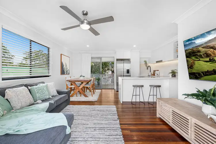 Fifth view of Homely house listing, 8 Cavell Street, Birkdale QLD 4159