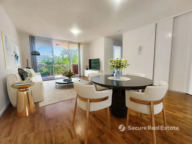 Main view of Homely unit listing, 2/22 York Street, Indooroopilly QLD 4068