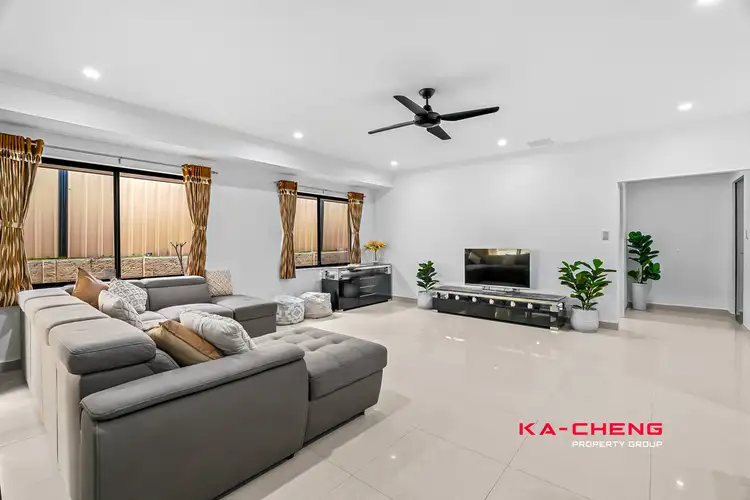 Sixth view of Homely house listing, A/17 Clandon Way, Morley WA 6062