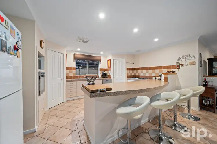 Seventh view of Homely house listing, 18 Lyndavale Loop, Carramar WA 6031