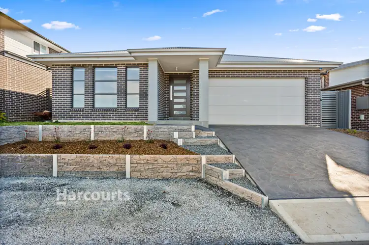 7 Sarsaparilla Way, Calderwood NSW 2527