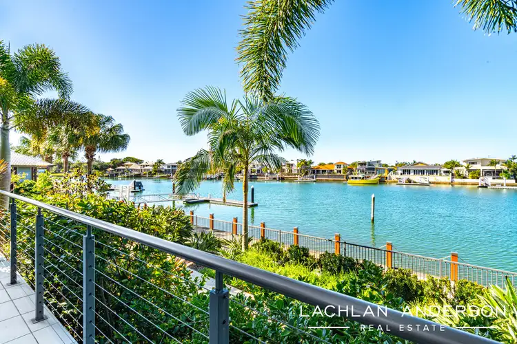 11/57 Grand Parade, Kawana Island QLD 4575