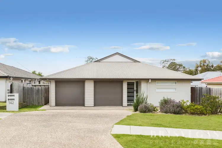 142 Peverell Street, Hillcrest QLD 4118