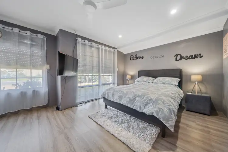 Seventh view of Homely house listing, 2 Mangrove Circuit, Banksia Grove WA 6031