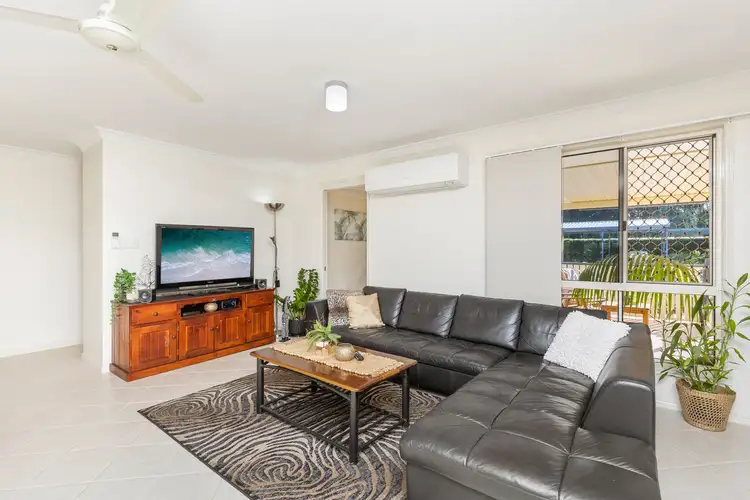 Sixth view of Homely house listing, 3 Foxwood Court, Dundowran Beach QLD 4655
