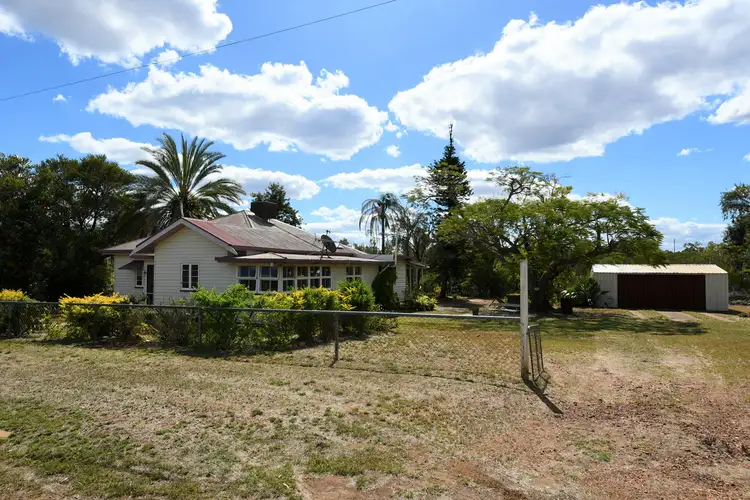 10 Victoria Street, Duaringa QLD 4712