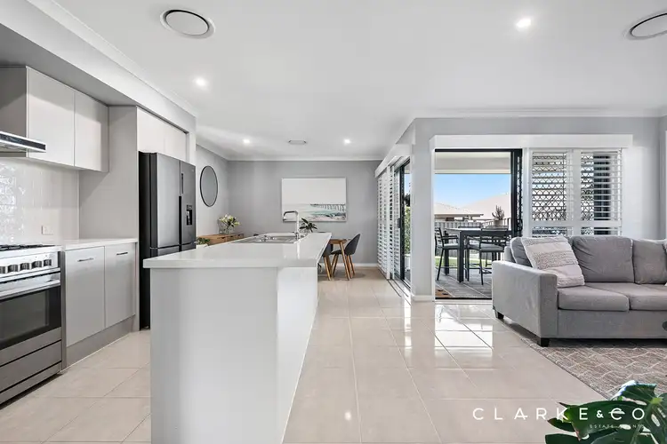 Fourth view of Homely house listing, 18 Ridgmont Circuit, Thornton NSW 2322