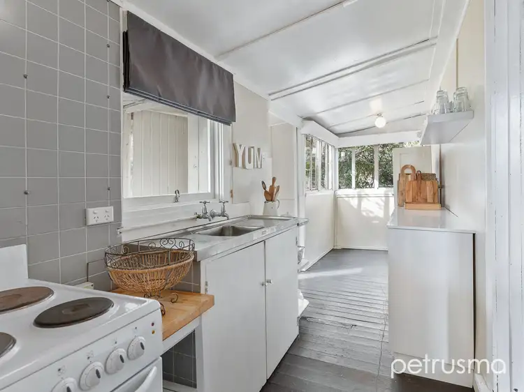 Fifth view of Homely unit listing, 32 Church Street, Bellerive TAS 7018