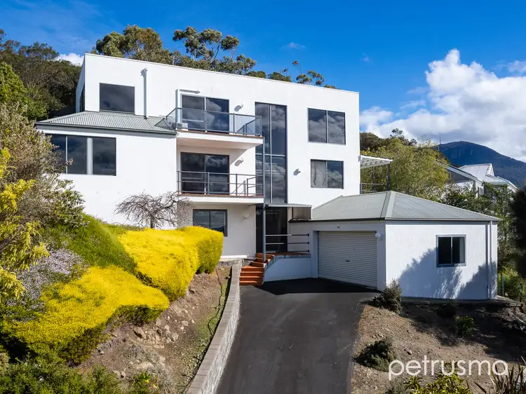 11 Tolmans Court, Dynnyrne TAS 7005