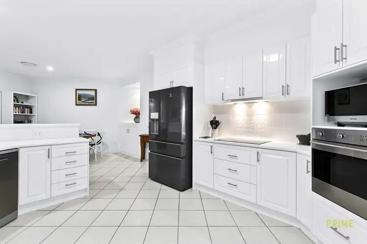 Second view of Homely house listing, 6 Gallery Court, Kawungan QLD 4655