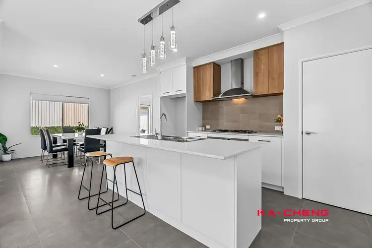 Sixth view of Homely house listing, B/10 Camboon Road, Morley WA 6062