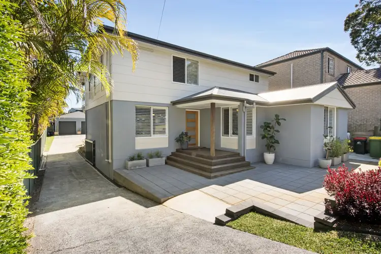 Second view of Homely house listing, 20 Lauren Avenue, Lake Munmorah NSW 2259