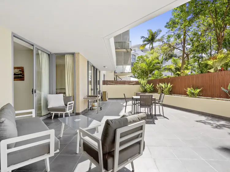 2032/1 Ocean Street, Burleigh Heads QLD 4220