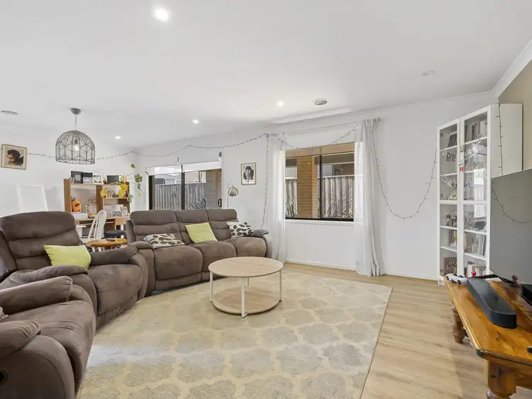 Sixth view of Homely house listing, 10 Porter Avenue, Maddingley VIC 3340