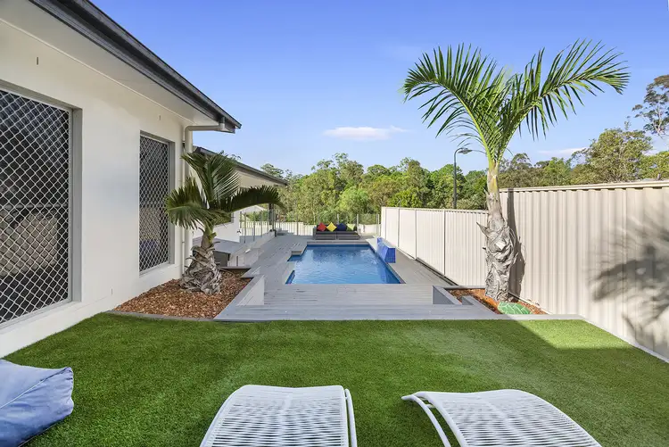 28 Saltwater Boulevard, Oxenford QLD 4210
