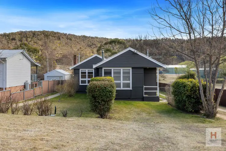 25 Vulcan Street, Cooma NSW 2630