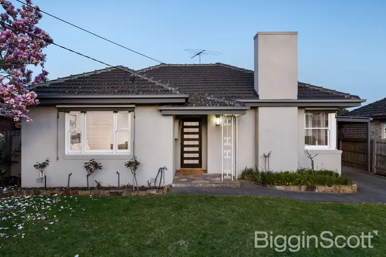 Second view of Homely house listing, 4 Vale Street, Bentleigh VIC 3204