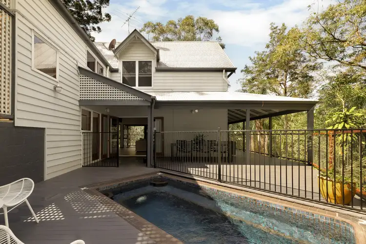 382B Waterworks Road, Ashgrove QLD 4060