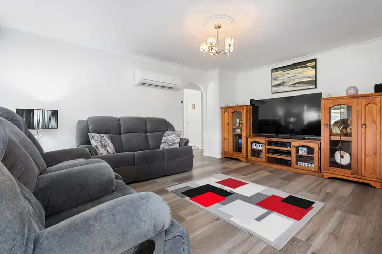 Third view of Homely house listing, 5 Calancra Avenue, Cameron Park NSW 2285