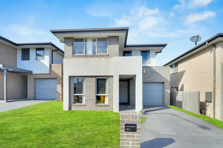 45 Heathland Avenue