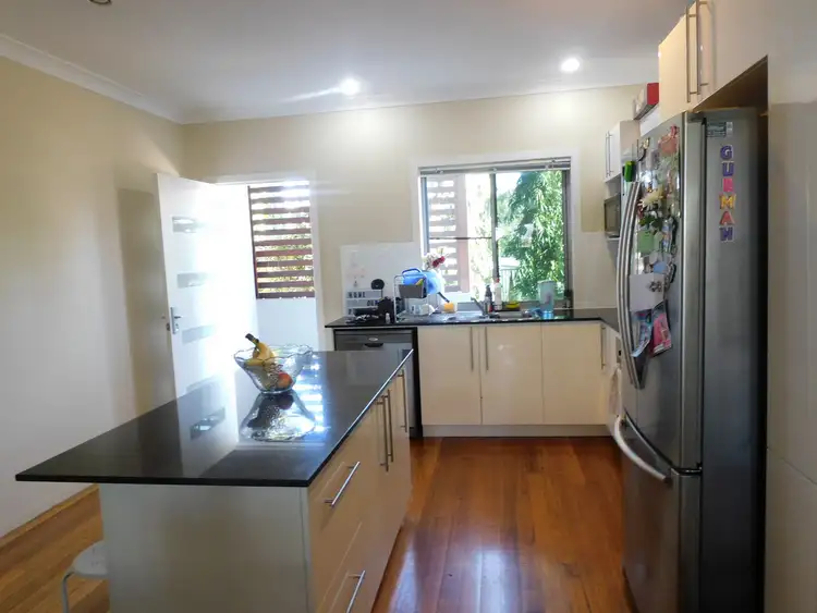 Third view of Homely townhouse listing, 2/104 Goldsmith, South Mackay QLD 4740