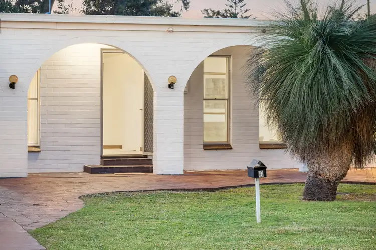 4 Morriett Street, Attadale WA 6156