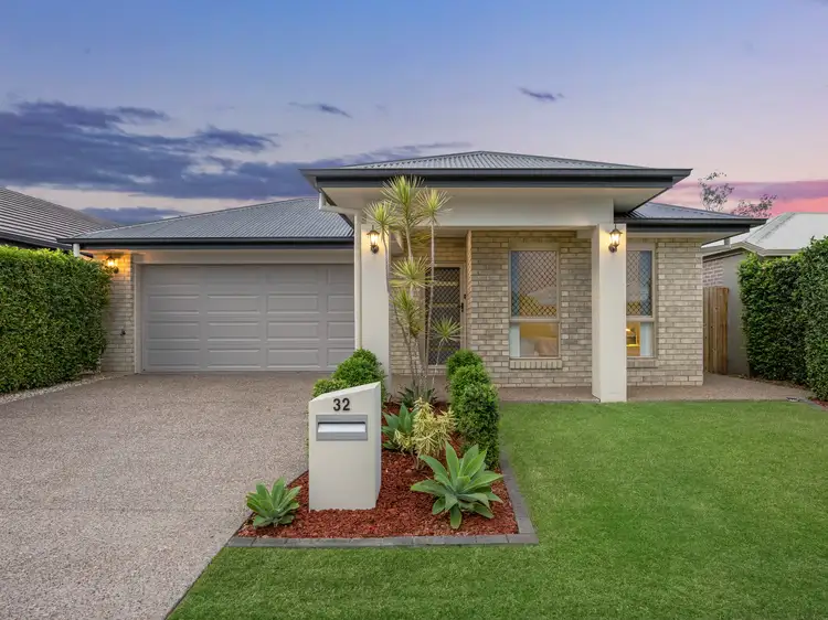 32 Waterfern Way, Ripley QLD 4306
