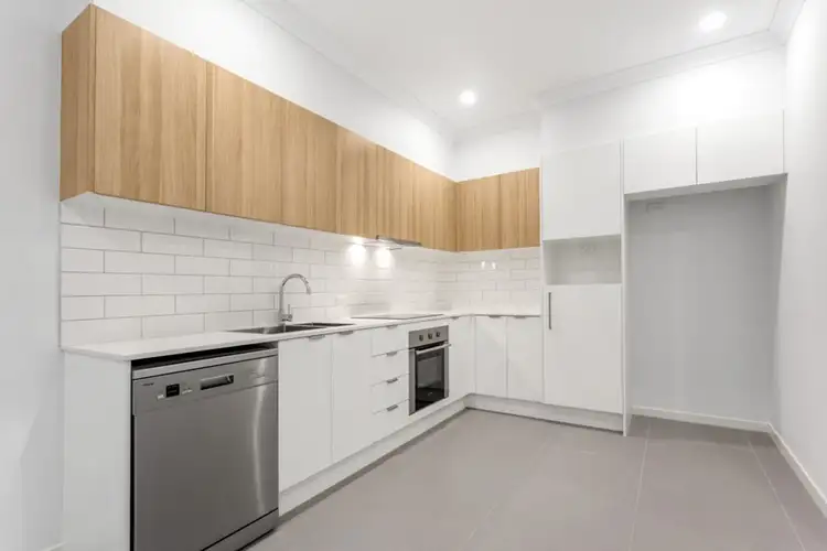 Fourth view of Homely apartment listing, 2/41 Drane Street, Clayfield QLD 4011