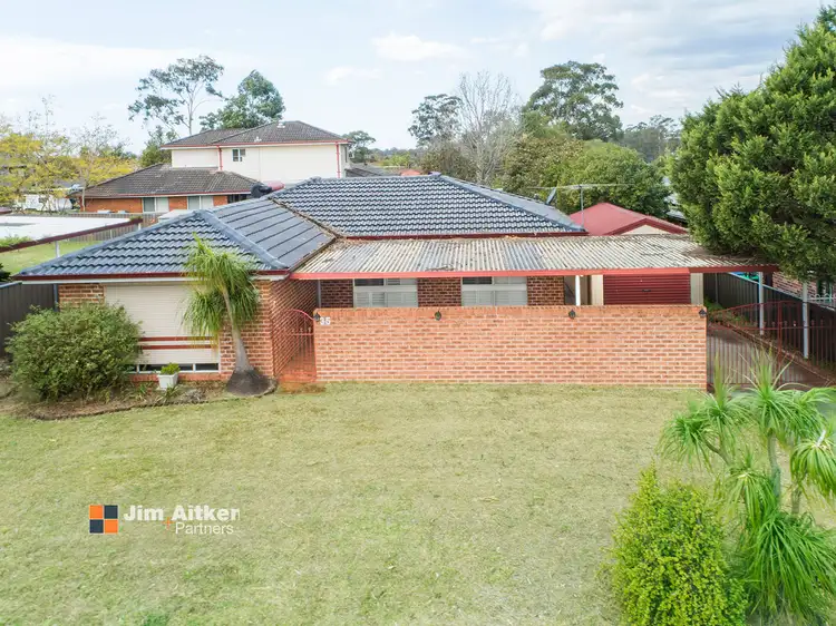 35 Valleyview Crescent, Werrington Downs NSW 2747