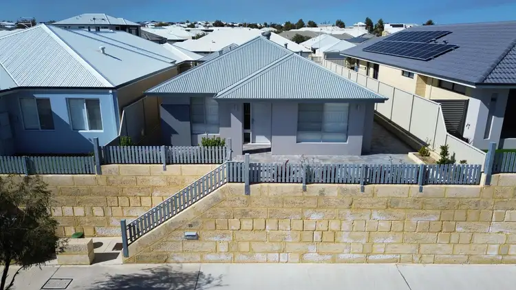 15 Sounding Avenue, Alkimos WA 6038