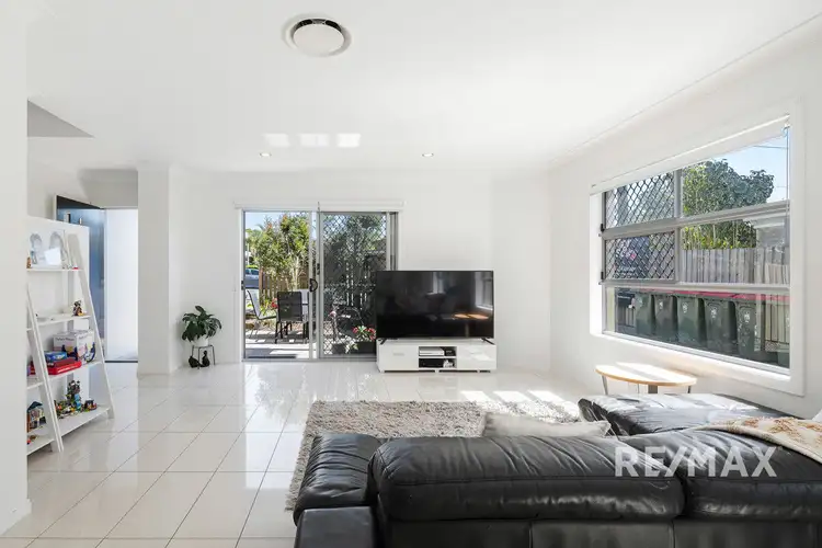 Third view of Homely townhouse listing, 2/24 Wilton Terrace, Yeronga QLD 4104