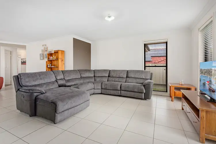 Second view of Homely house listing, 18 Kelly Circle, Rutherford NSW 2320