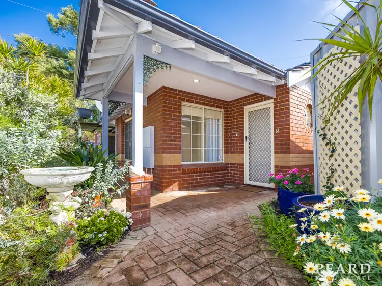 8/2 Corander Gardens, Carine WA 6020