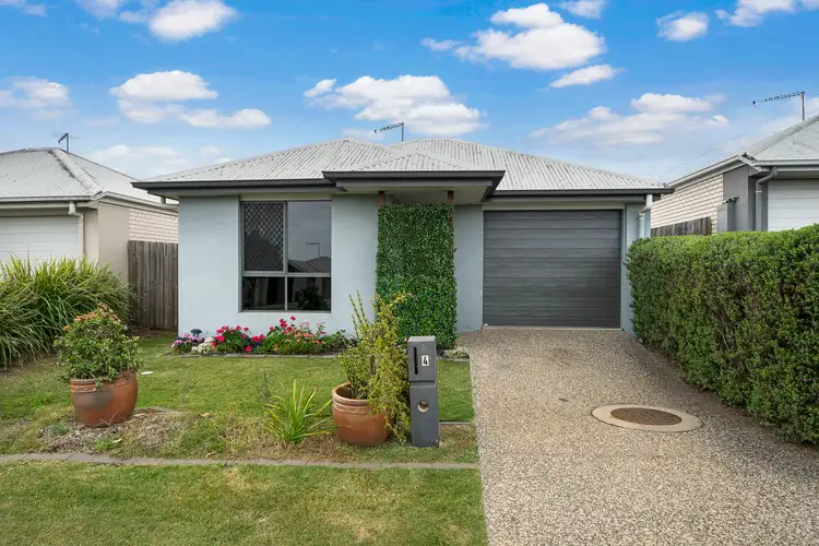 4 Gains Place, Glenvale QLD 4350