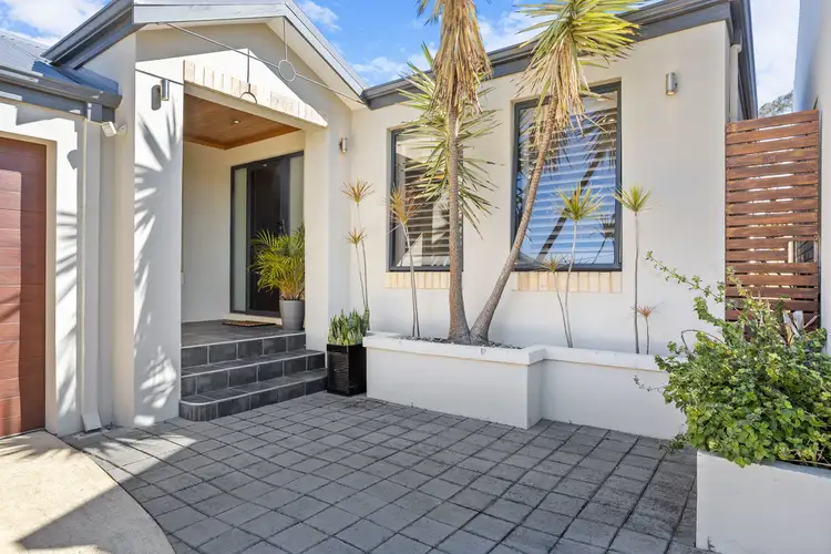 35a Raleigh Road, Sorrento WA 6020