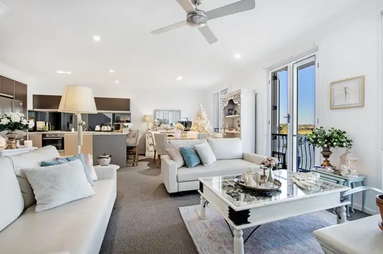 Fifth view of Homely apartment listing, 69/3030 The Boulevarde, Carrara QLD 4211