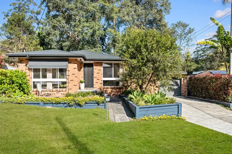 4 Paperbark Close, Wyoming NSW 2250