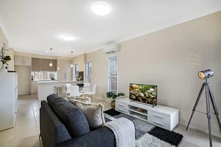 6/8 Tara Street, Wilsonton QLD 4350
