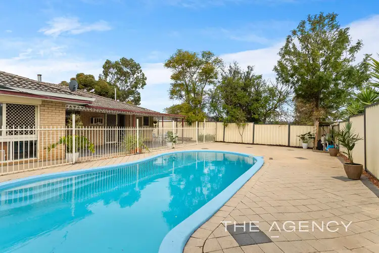 32 Chalfont Way, Swan View WA 6056