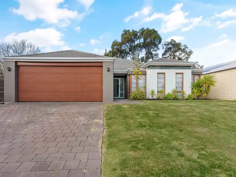 43 Arrowwood Loop, Secret Harbour WA 6173