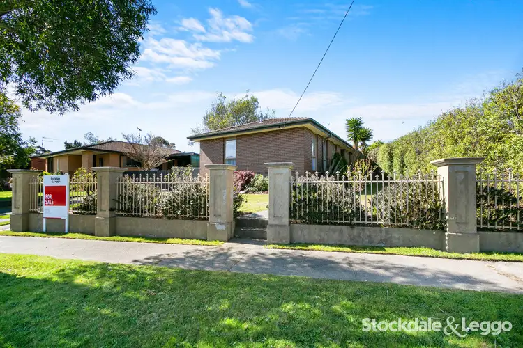 30 Maple Crescent, Churchill VIC 3842