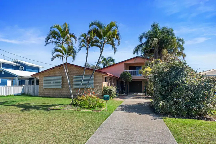 20 Coonowrin Street, Battery Hill QLD 4551