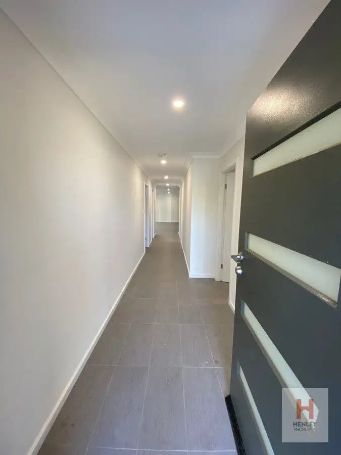 13A Roberson Street