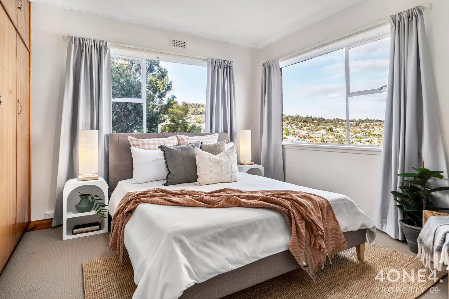 Main view of Homely house listing, 10 Tianna Road, Lindisfarne TAS 7015