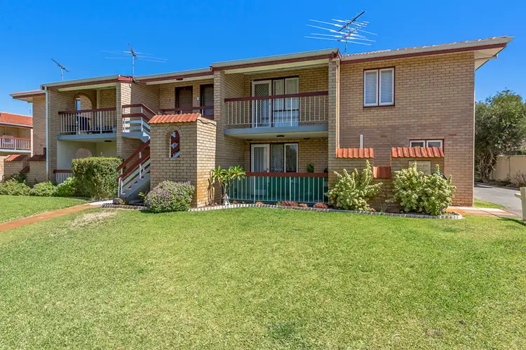 11/5 Carlisle Street, Shoalwater WA 6169