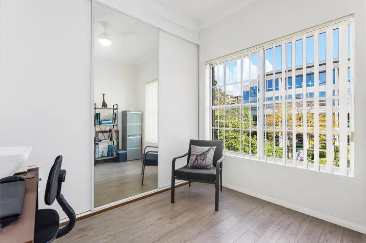Fifth view of Homely unit listing, 6/9 Edgeworth David Avenue, Hornsby NSW 2077