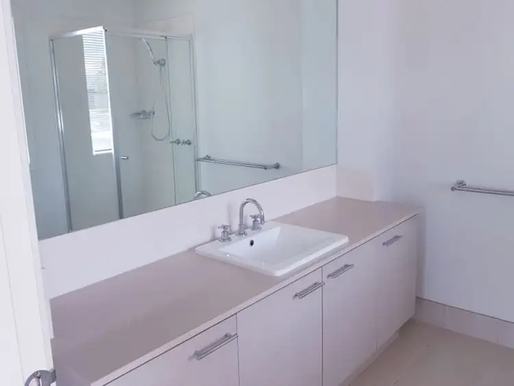 Fifth view of Homely house listing, 10 Merlin View, Doreen VIC 3754