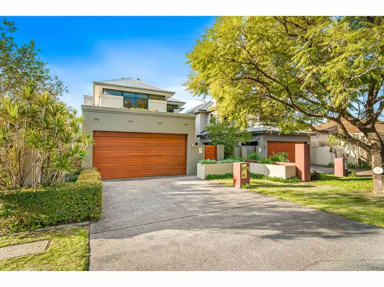 8 Tandy Street, Salter Point WA 6152