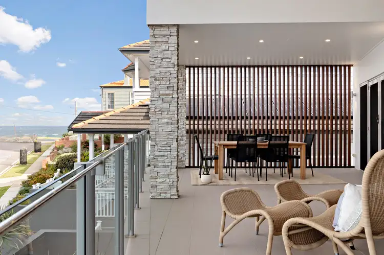 17 Livingstone Street, Merewether NSW 2291