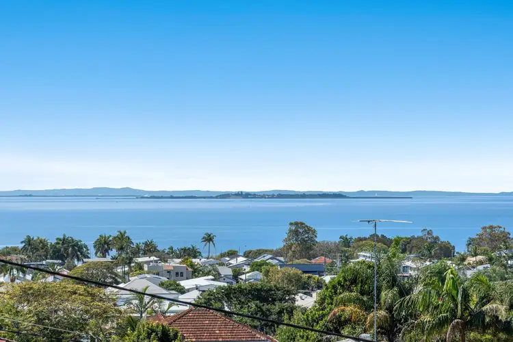 71 Melville Terrace, Wynnum QLD 4178